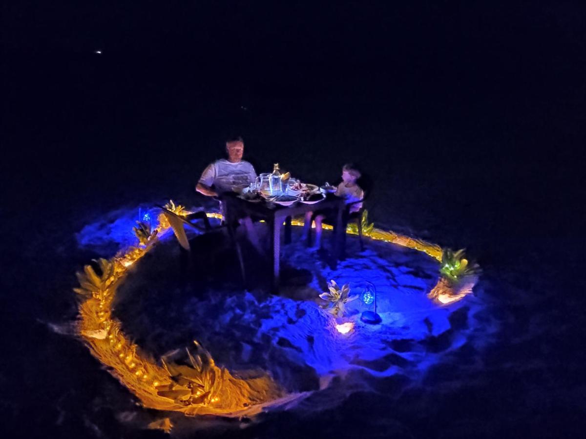 Ukulhas Villa Beach Hotel Extérieur photo
