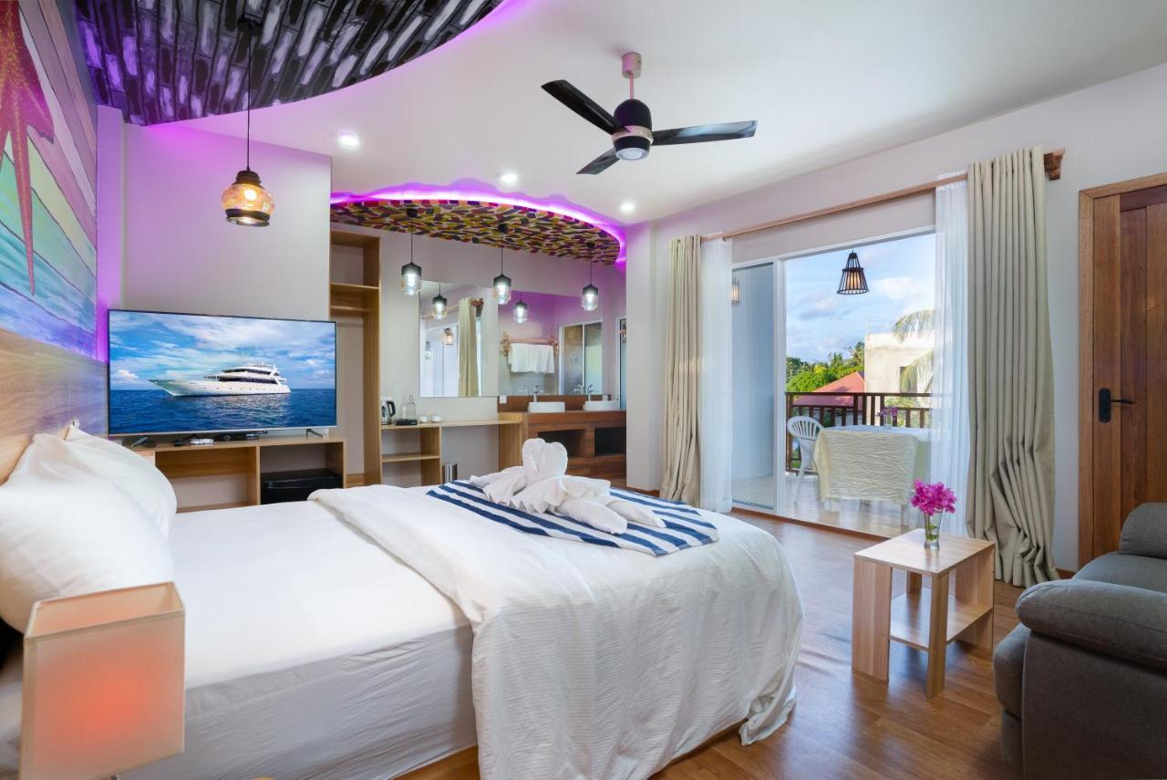 Ukulhas Villa Beach Hotel Extérieur photo