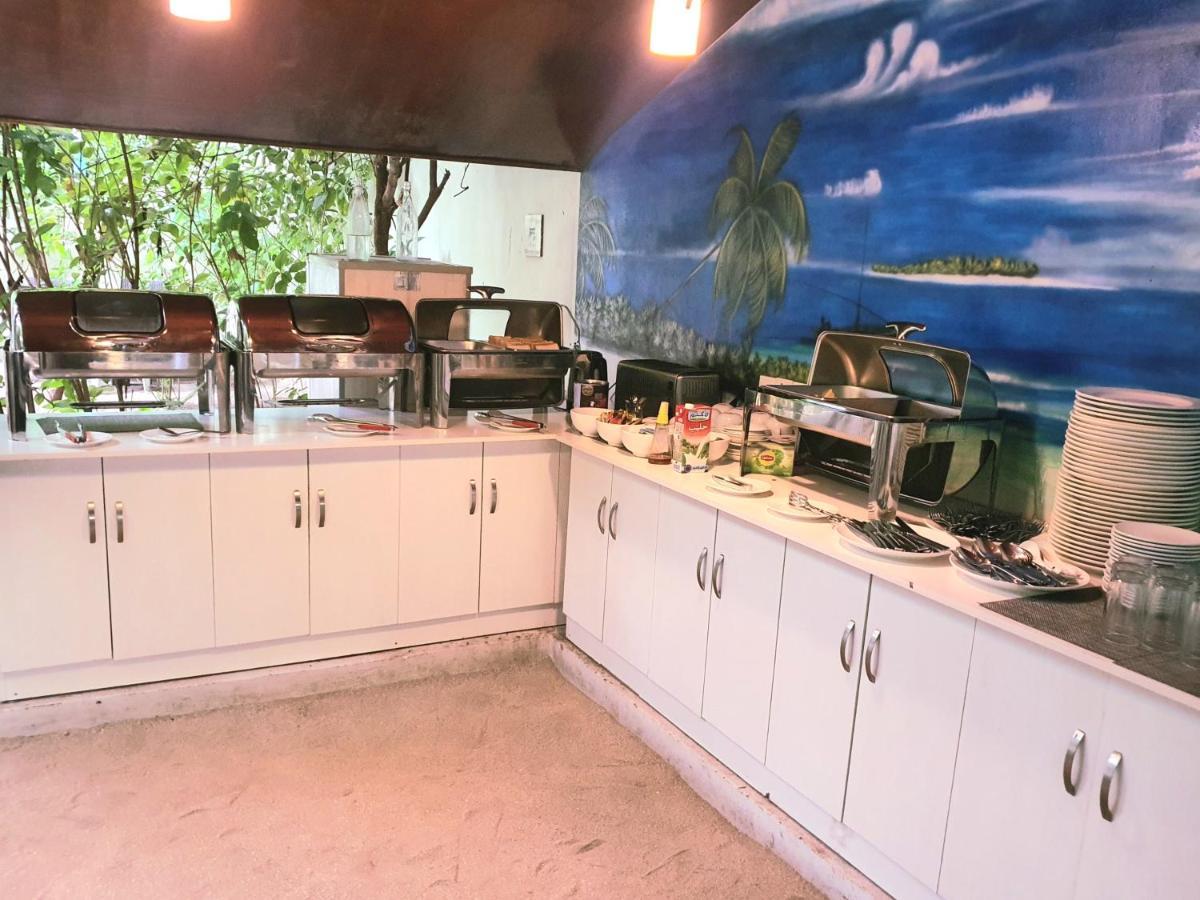 Ukulhas Villa Beach Hotel Extérieur photo