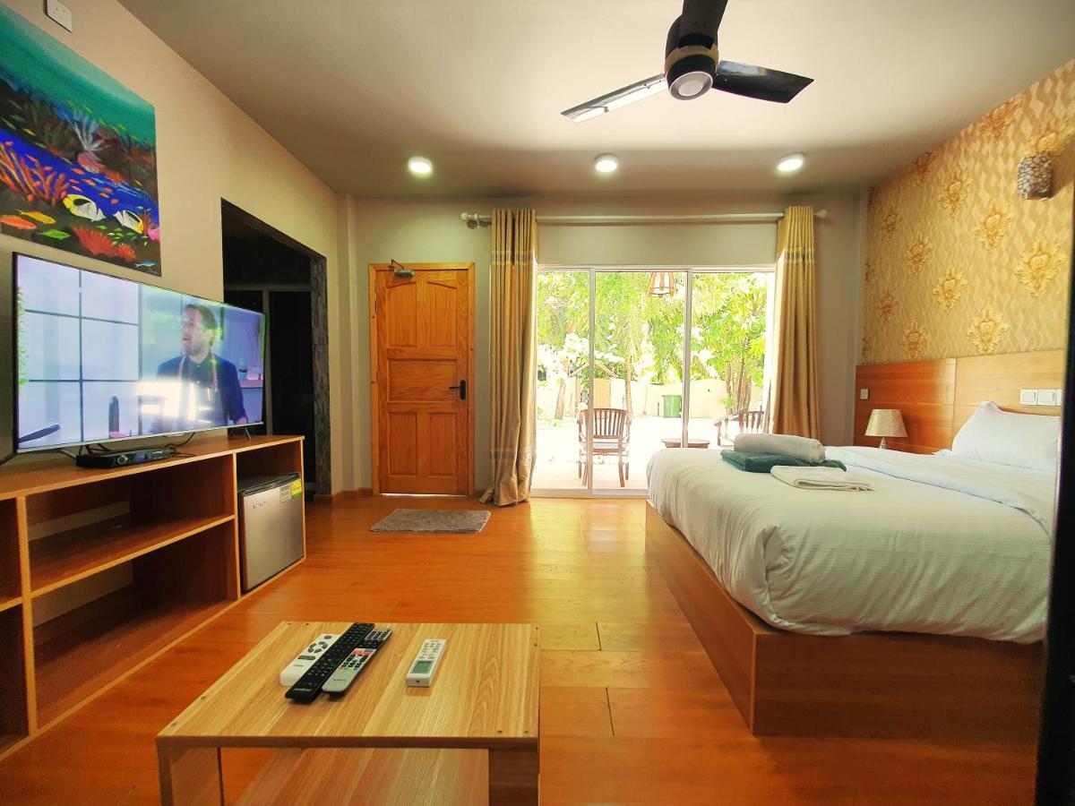 Ukulhas Villa Beach Hotel Extérieur photo