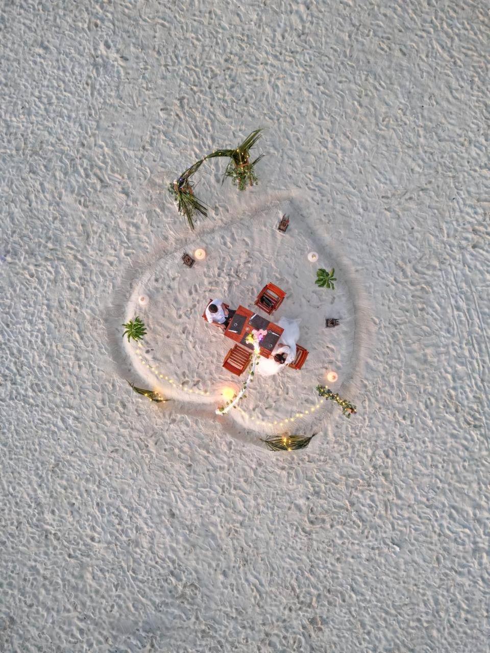 Ukulhas Villa Beach Hotel Extérieur photo